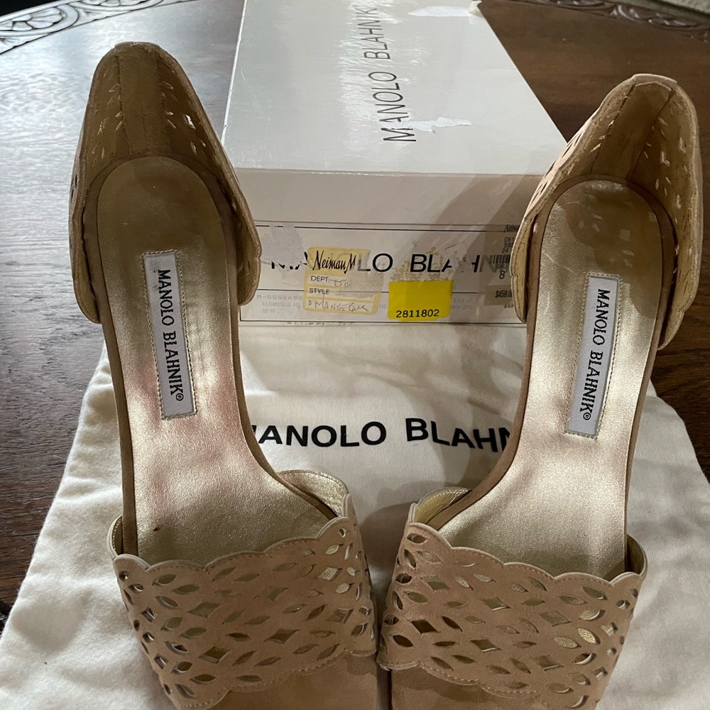 Manolo Blahnik Beige Cutout Heels